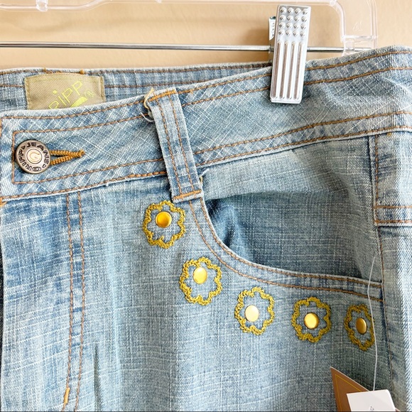 Vintage Y2K cropped Jeans Size 9 Beaded Embellished Deadstock 2000s NWT - Picture 3 of 9